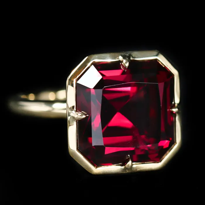 18K Yellow Gold GIA 1432 Carat Garnet Ring Immaculate Jewelry Rings