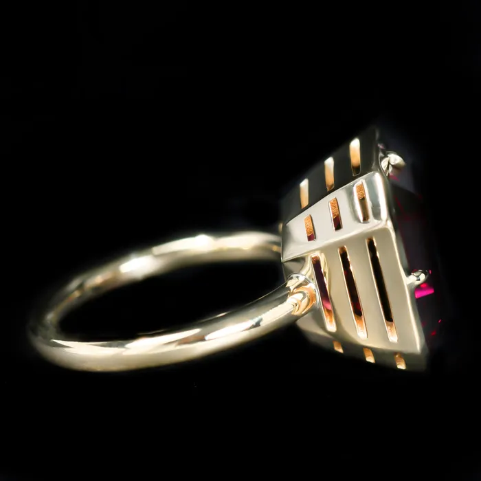 18K Yellow Gold GIA 1432 Carat Garnet Ring Immaculate Jewelry Rings