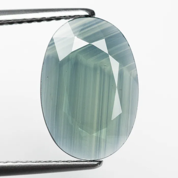 227ct 1314x900x170mm Oval Portrait Cut Sapphire 2343330 Misfit Gems Rings