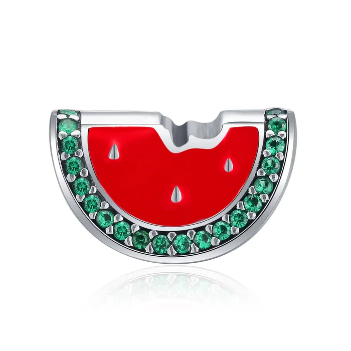 Charm de sandia Gold Shield Charm Necklaces