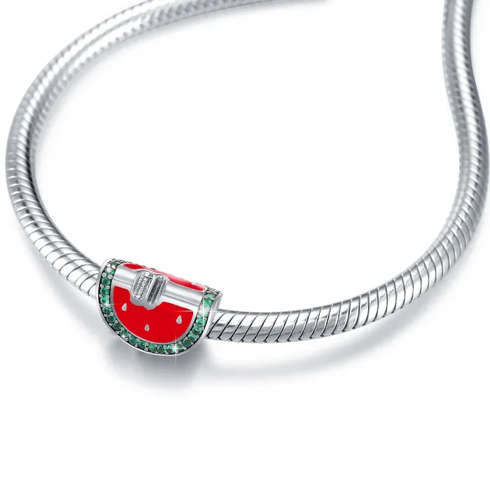 Charm de sandia Gold Shield Charm Necklaces