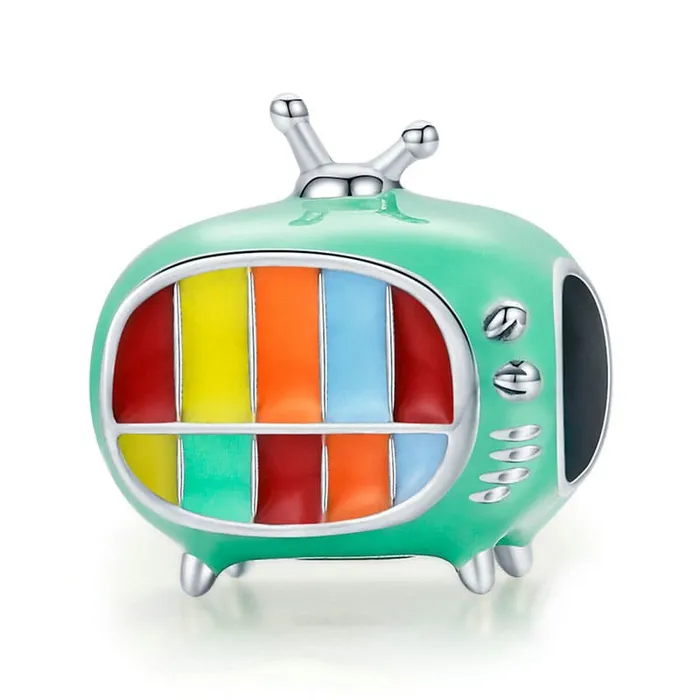 Dije de plata de Televisin Gold Shield Earrings