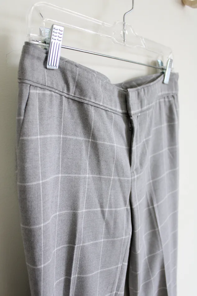 Earrings Banana Republic Banana Republic Ryan Fit Gray Windowpane Chino Pant 2