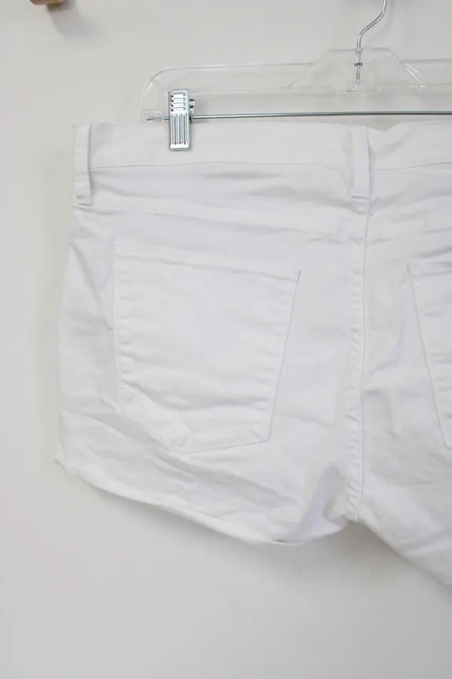 Gap White Denim Shorts 32 Gap Rings