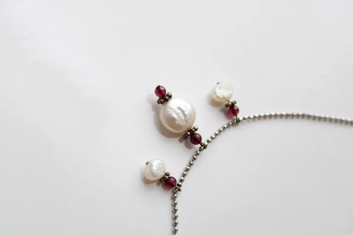 Genuine Baroque Pearl Red Beaded Necklace Jubilee Thrift Necklaces
