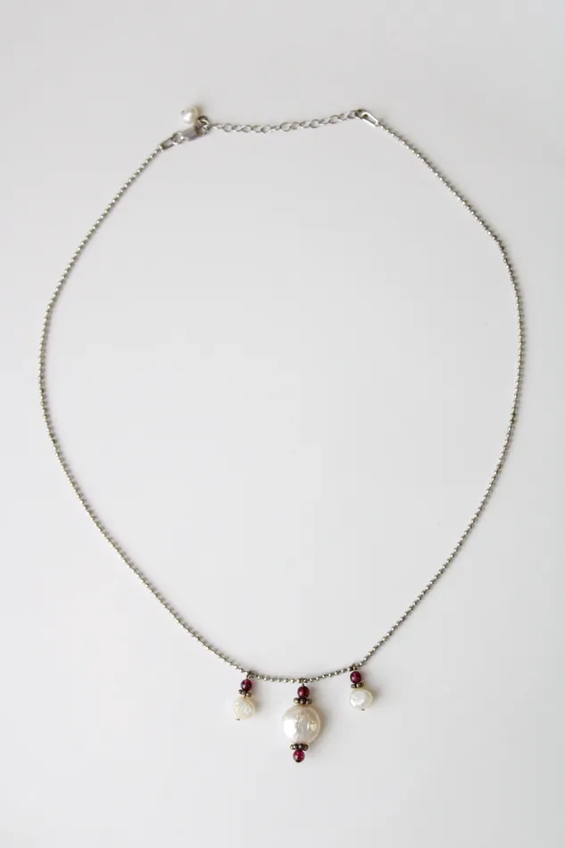 Genuine Baroque Pearl Red Beaded Necklace Jubilee Thrift Necklaces