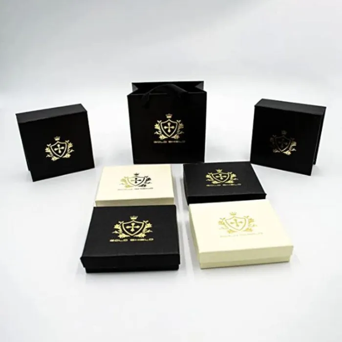Gold Shield Earrings Anillos de Corazn para Mujer