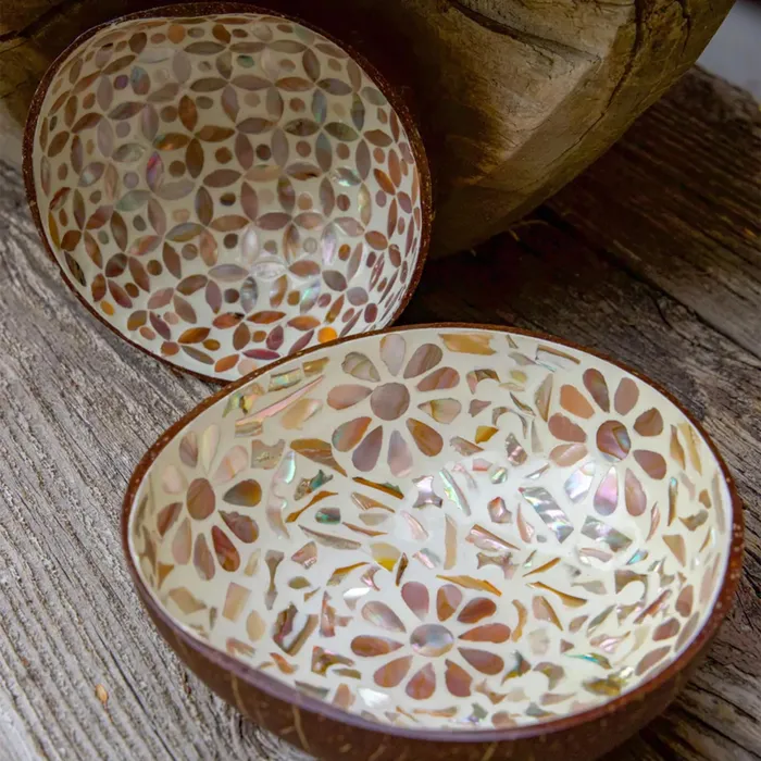 Handmade Mother of Pearl Petal and Pearls Coconut Bowl WORLDBUYERS Necklaces