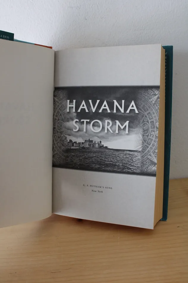 Jubilee Thrift Earrings Havana Storm A Dirk Pitt Novel Signed Copy