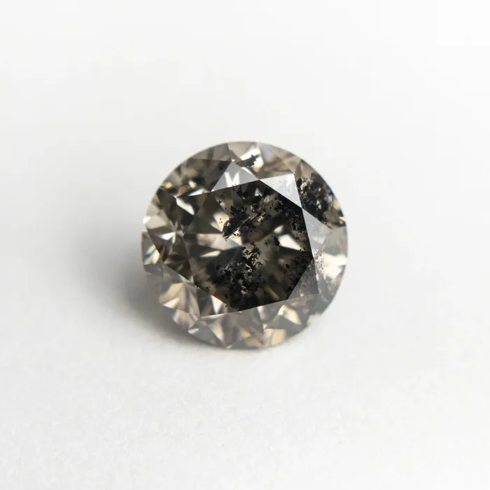 Misfit Diamonds Rings 186ct 765x760x506mm Round Brilliant 1919503