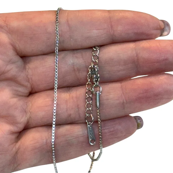 Peppy Beads Necklaces Waterproof Stainless Steel Box Chain Necklace Ready Box Chain Necklace Peppy Beads Necklaces Waterproof Stainless Steel Box Chain Necklace Ready Box Chain Necklace
