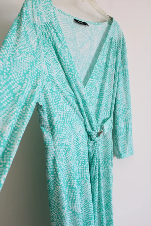Rings APT9 Apt 9 Turquoise White Wrap Long Sleeved Dress L