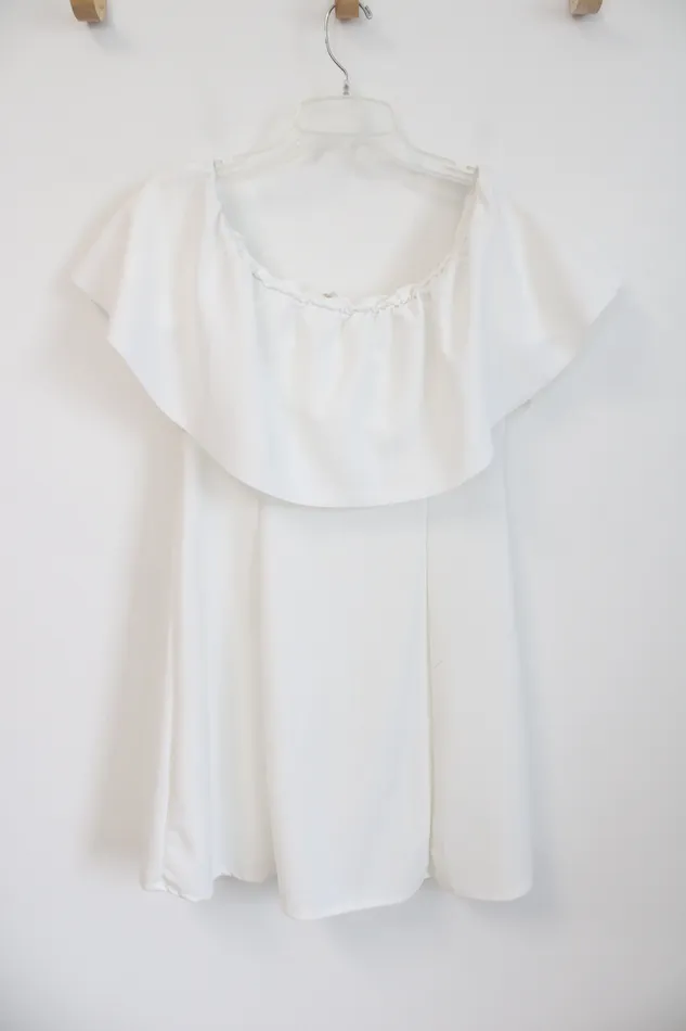 Rings Ces Femme NEW Ces Femme White OffTheShoulder Dress L
