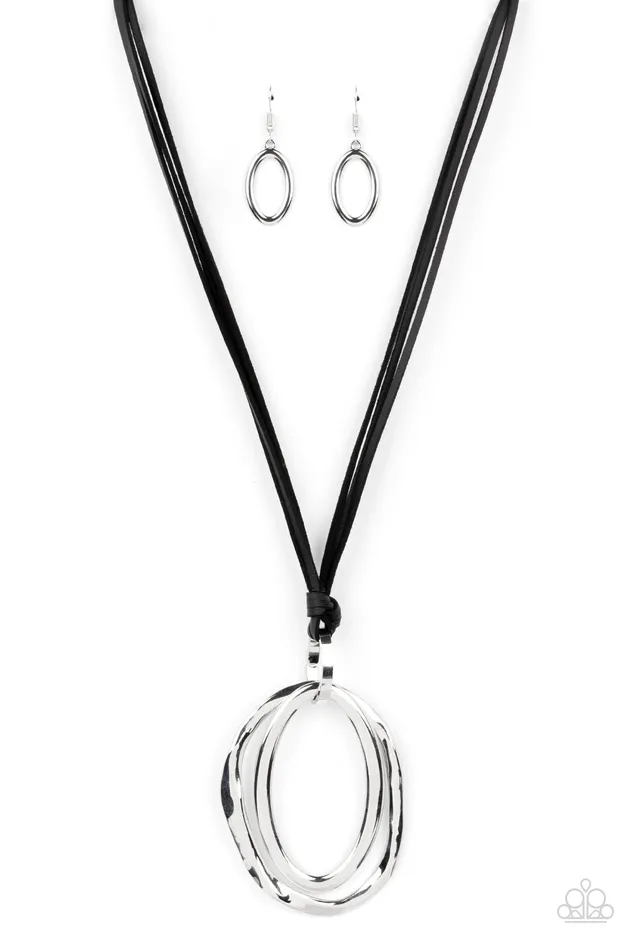 Rings Long OVALdue Black Paparazzi Accessories