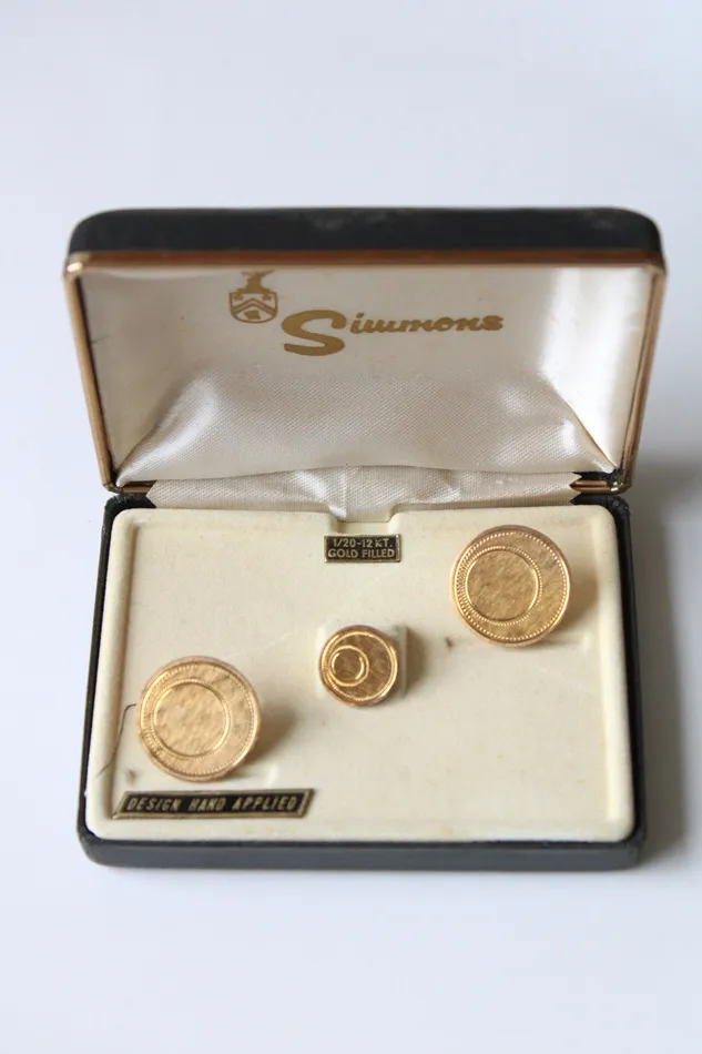 Simmons 120 14KT GF Gold Cuff Links Tie Tack Simmons Earrings