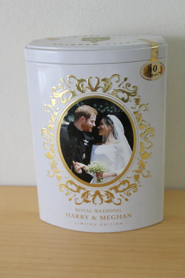 Tea Tin Royal Wedding Harry and Meghan 2018 English Breakfast 40 pcs Jubilee Thrift Rings