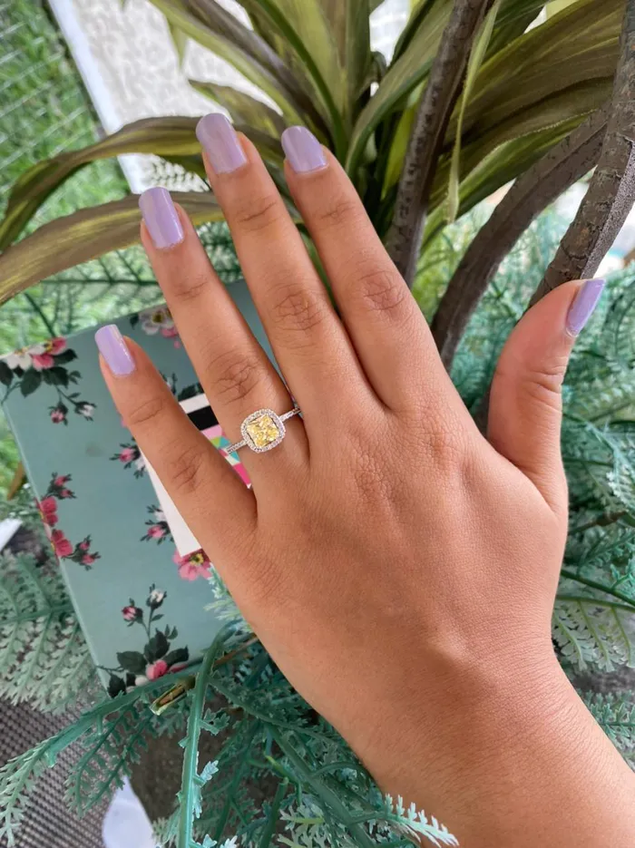 attrangi1 Rings Coloured Stone Cushion Cut Daily Wear Ring attrangi1 Rings Coloured Stone Cushion Cut Daily Wear Ring