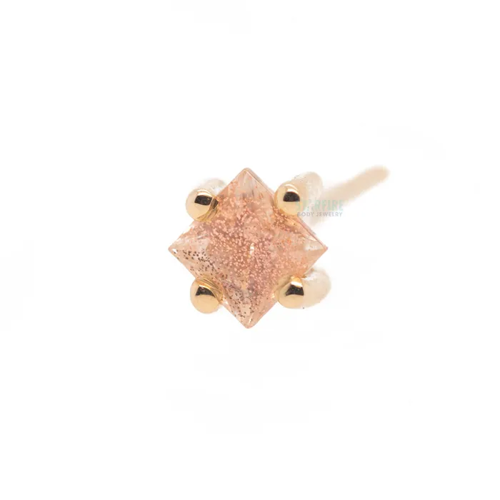 Body Vision BVLA ProngSet PrincessCut Oregon Sunstone on Axis Nostril Screw in Gold Earrings Body Vision BVLA ProngSet PrincessCut Oregon Sunstone on Axis Nostril Screw in Gold Earrings