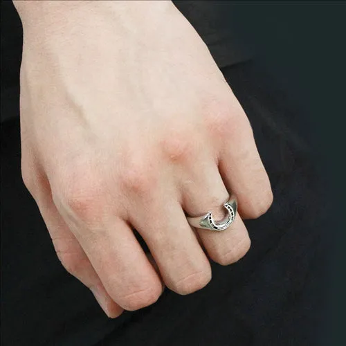 Green Rings CJE3619 Wholesale Mens Stainless Steel Horseshoe Ring Green Rings CJE3619 Wholesale Mens Stainless Steel Horseshoe Ring