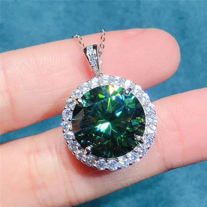 Necklaces 10 Carat Dark Green Round Cut 4 Prong Halo Solitaire Certified VVS Moissanite Necklace Leyloon Jewelry Necklaces 10 Carat Dark Green Round Cut 4 Prong Halo Solitaire Certified VVS Moissanite Necklace Leyloon Jewelry