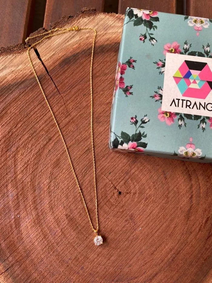Necklaces Attrangi Real Looking 90 Cents Round Pendant