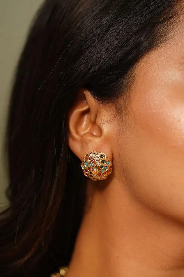 Necklaces Attrangi Sona Moti Pendant Set with Studs Necklaces Attrangi Sona Moti Pendant Set with Studs