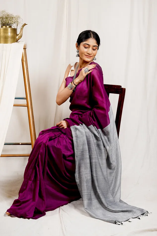 Necklaces Teejh Teejh Raisin Purple and Grey Mulmul Cotton Saree