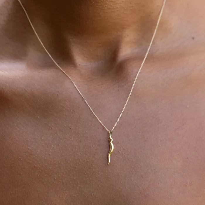 PreStyled Sets Vintage Italian Cornicello 18k Gold Charm
