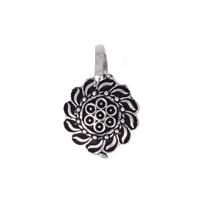 Teejh Rings Teejh Durva Silver Oxidised Nose Pin
