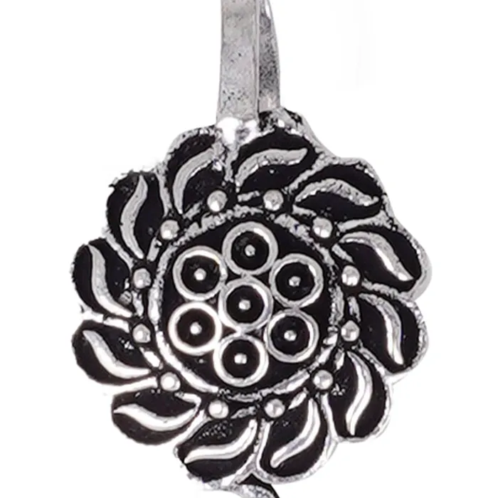 Teejh Rings Teejh Durva Silver Oxidised Nose Pin