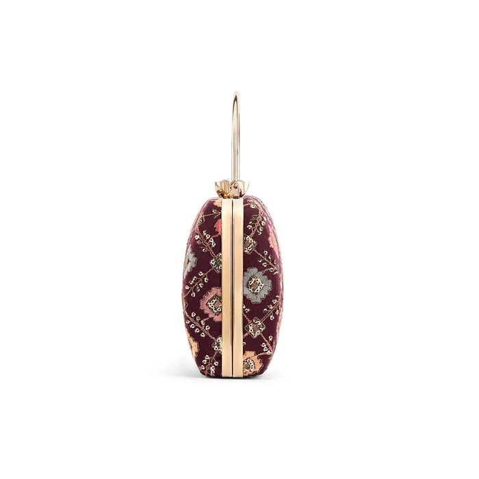 Teejh Sariyat Threadwork Clutch Teejh Earrings