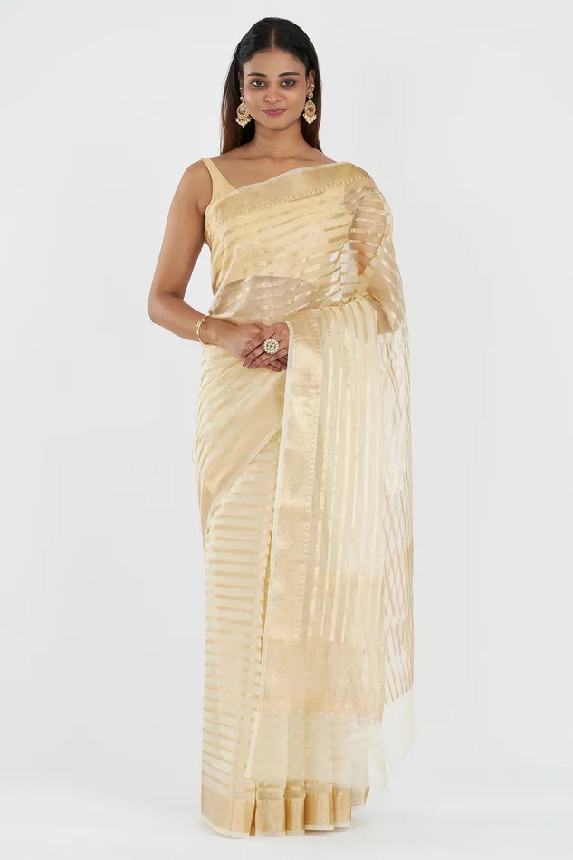 Teejh Teejh Bathak Off White Organza Lining Saree Rings