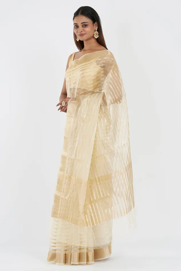 Teejh Teejh Bathak Off White Organza Lining Saree Rings