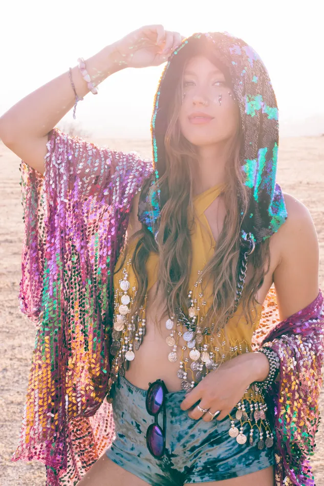 THE LUMI SHOP Rings Forest Sequin Hood