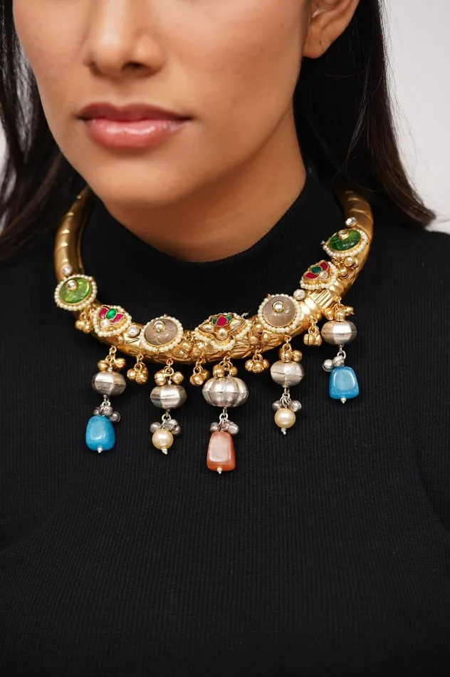 Trupti Twistable Banjaran Statement Hasli Gold Polish attrangi PreStyled Sets Trupti Twistable Banjaran Statement Hasli Gold Polish attrangi PreStyled Sets