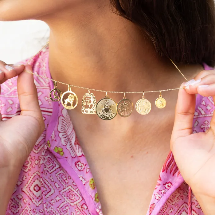 Vintage Aries Ram 14k Yellow Zodiac Charm Charm Necklaces