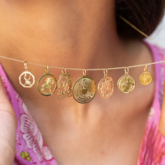 Vintage Aries Ram 14k Yellow Zodiac Charm Charm Necklaces