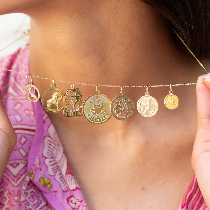Vintage Aries Ram 14k Yellow Zodiac Charm Charm Necklaces