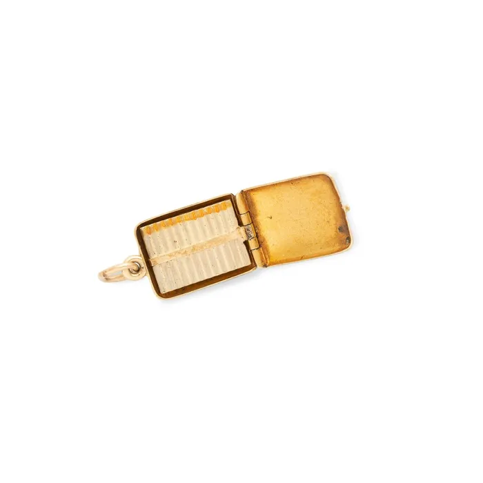 Vintage Movable Cigarette Case 14k Gold And Enamel Charm Earrings