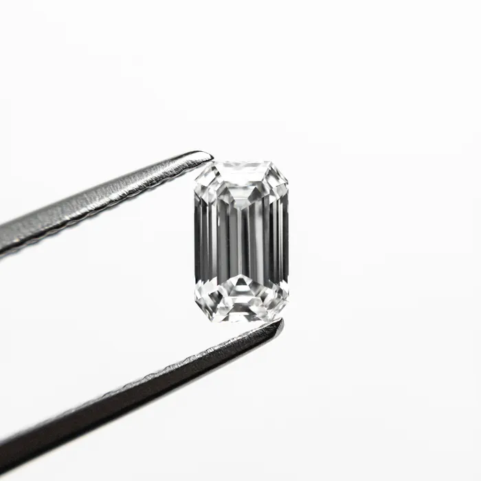 050ct 607x356x235mm GIA VS1 D Cut Corner Rectangle Step Cut 2113801 Misfit Diamonds Rings