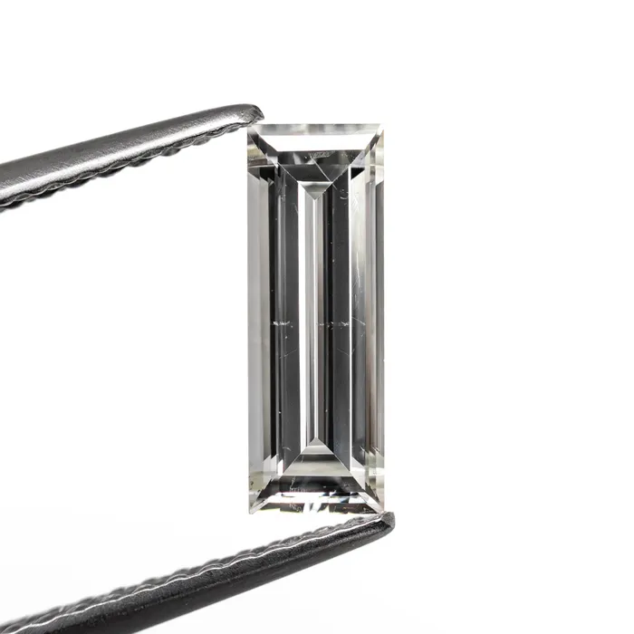 077ct 1002x350x224mm SI1 J Baguette Step Cut 2469901 Misfit Diamonds Rings