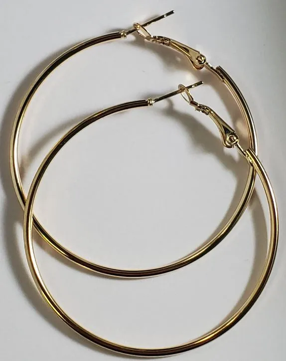 02 Earrings E1122 Gold 160 Hoop Earrings