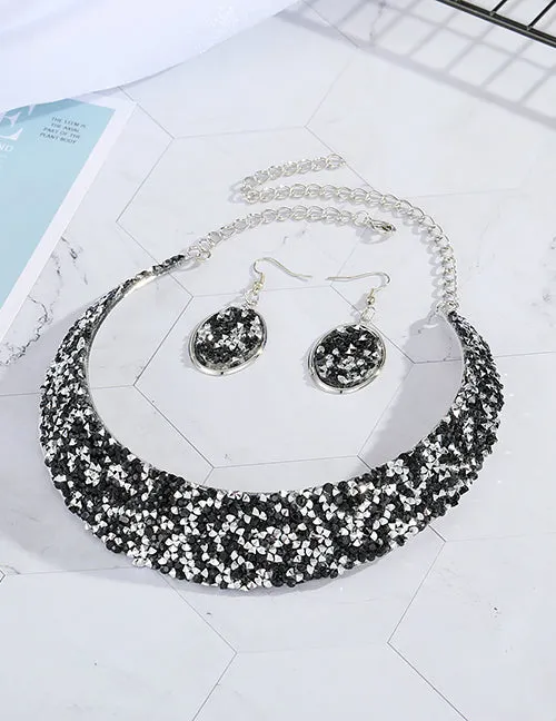02 Necklaces N1792 Silver Black Rhinestone Bib Style Necklace with FREE Earrings 02 Necklaces N1792 Silver Black Rhinestone Bib Style Necklace with FREE Earrings