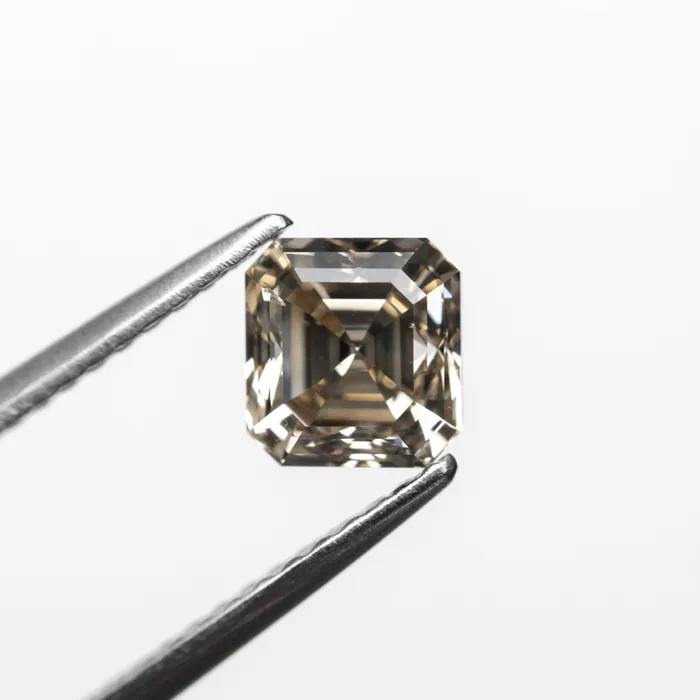 101ct 535x504x408mm SI1 C2 Cut Corner Square Step Cut 2230803 Misfit Diamonds Rings