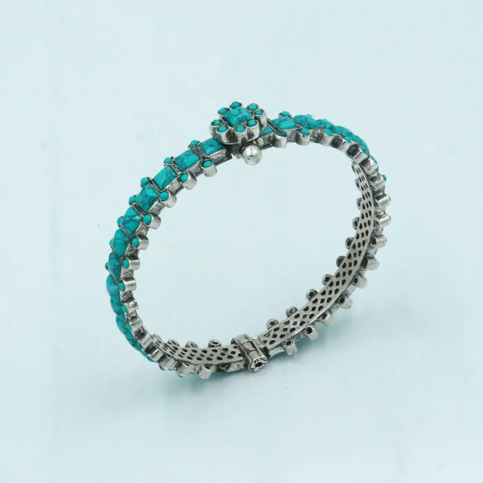 925 sterling silver handmade gorgeous tribal Stylish bangle bracelet kada gorgeous turquoise stone wedding gifting jewelry nsk884 TRIBAL ORNAMENTS Bracelets 925 sterling silver handmade gorgeous tribal Stylish bangle bracelet kada gorgeous turquoise stone wedding gifting jewelry nsk884 TRIBAL ORNAMENTS Bracelets