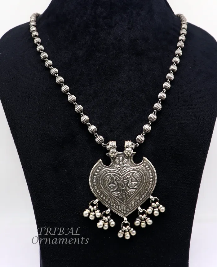 925 Sterling silver handmade vintage design pendant with beaded necklace hangings bells excellent tribal ethnic jewelry Rajasthan set518 TRIBAL ORNAMENTS Necklaces 925 Sterling silver handmade vintage design pendant with beaded necklace hangings bells excellent tribal ethnic jewelry Rajasthan set518 TRIBAL ORNAMENTS Necklaces