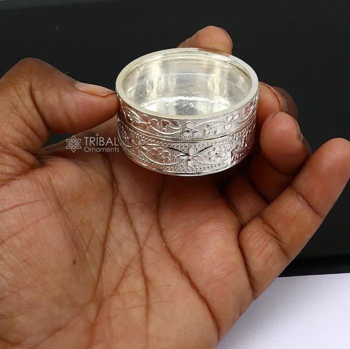 999 pure silver small prasadam box kajal box Tobacco box storage box silver utensils silver box personal box worshiping box stb831 TRIBAL ORNAMENTS Rings