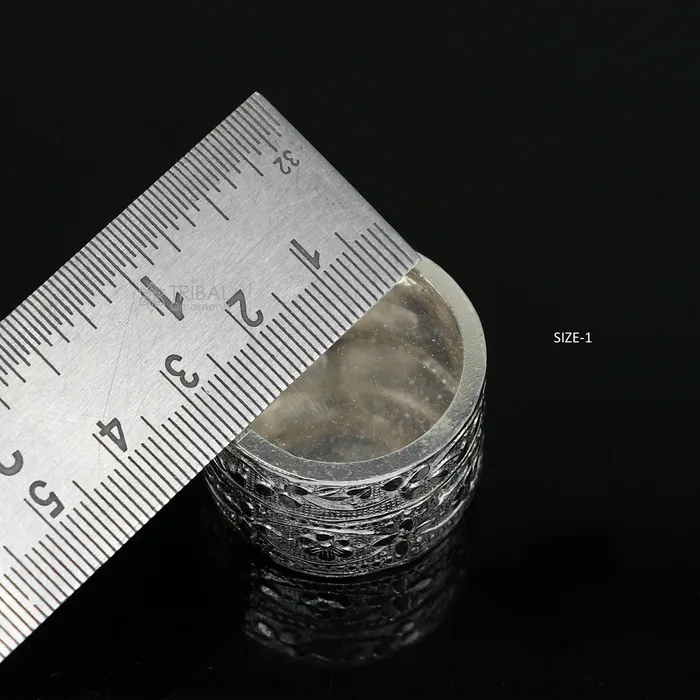 999 pure silver small prasadam box kajal box Tobacco box storage box silver utensils silver box personal box worshiping box stb831 TRIBAL ORNAMENTS Rings