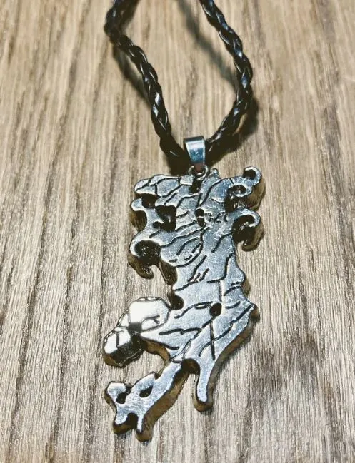 alice AZ1152 Silver Geometric Pendant on Leather Cord Necklace Necklaces