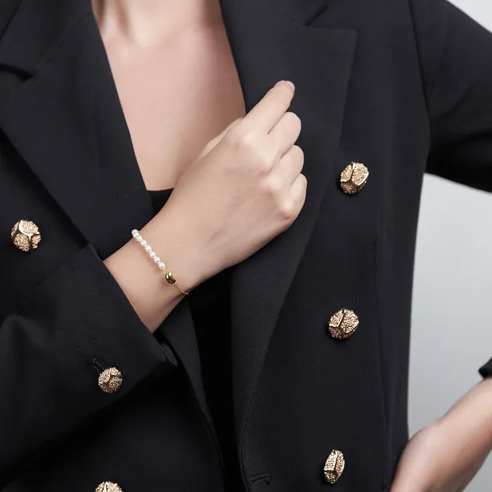 Bracelets Pearly Lustre Freshwater Pearl Bracelet WB00225